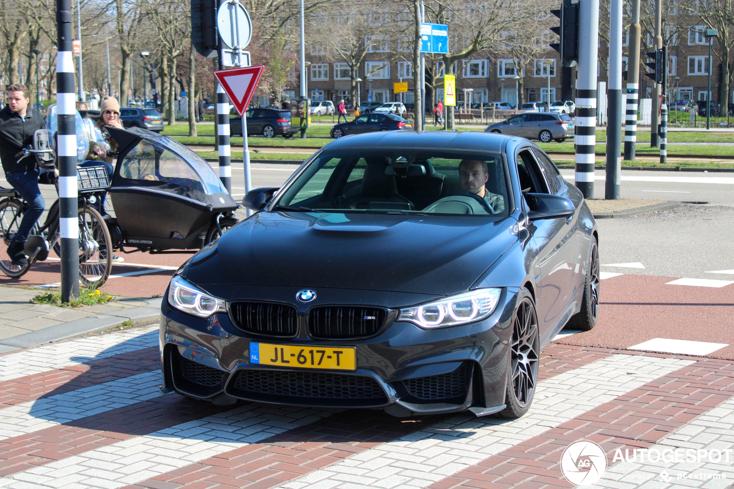 BMW M4 F82 Coupé