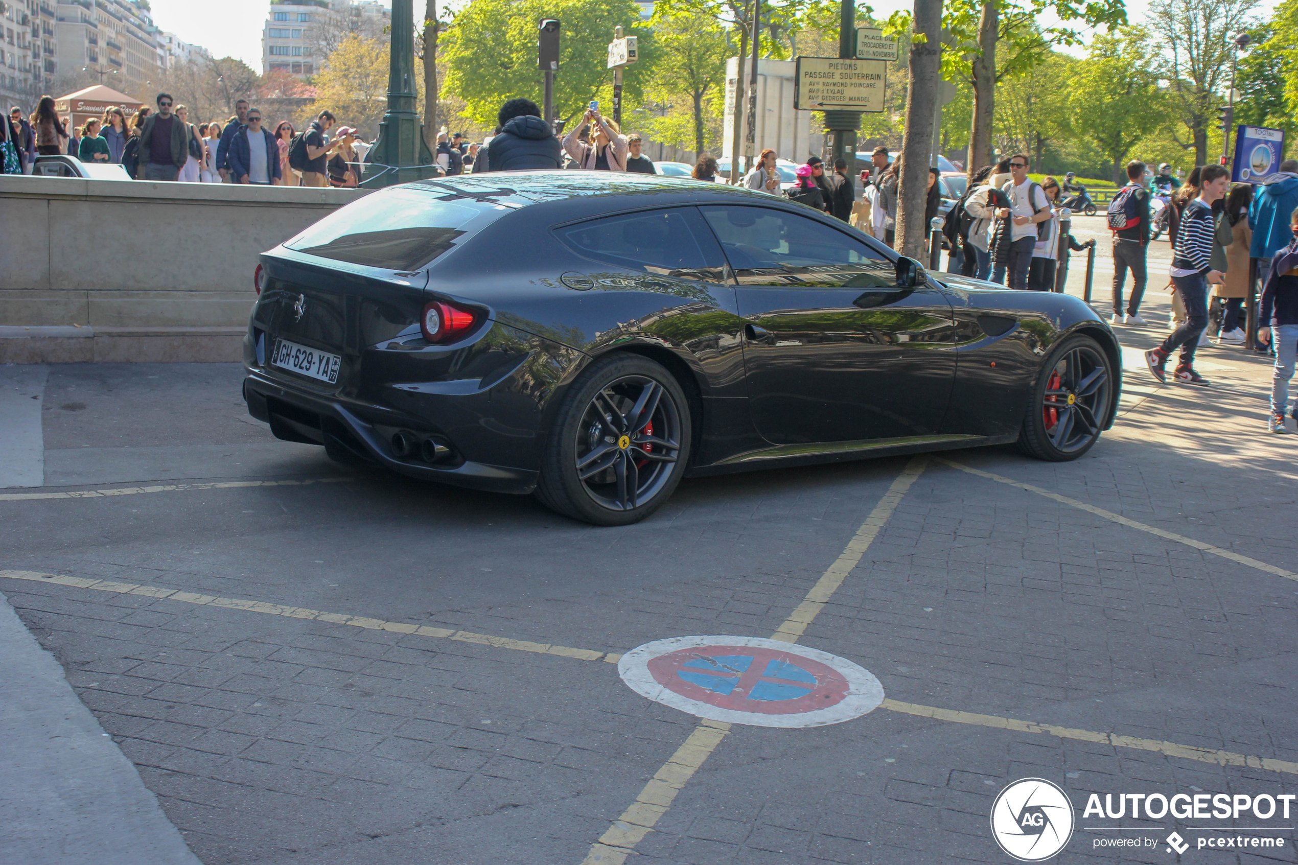 Ferrari FF