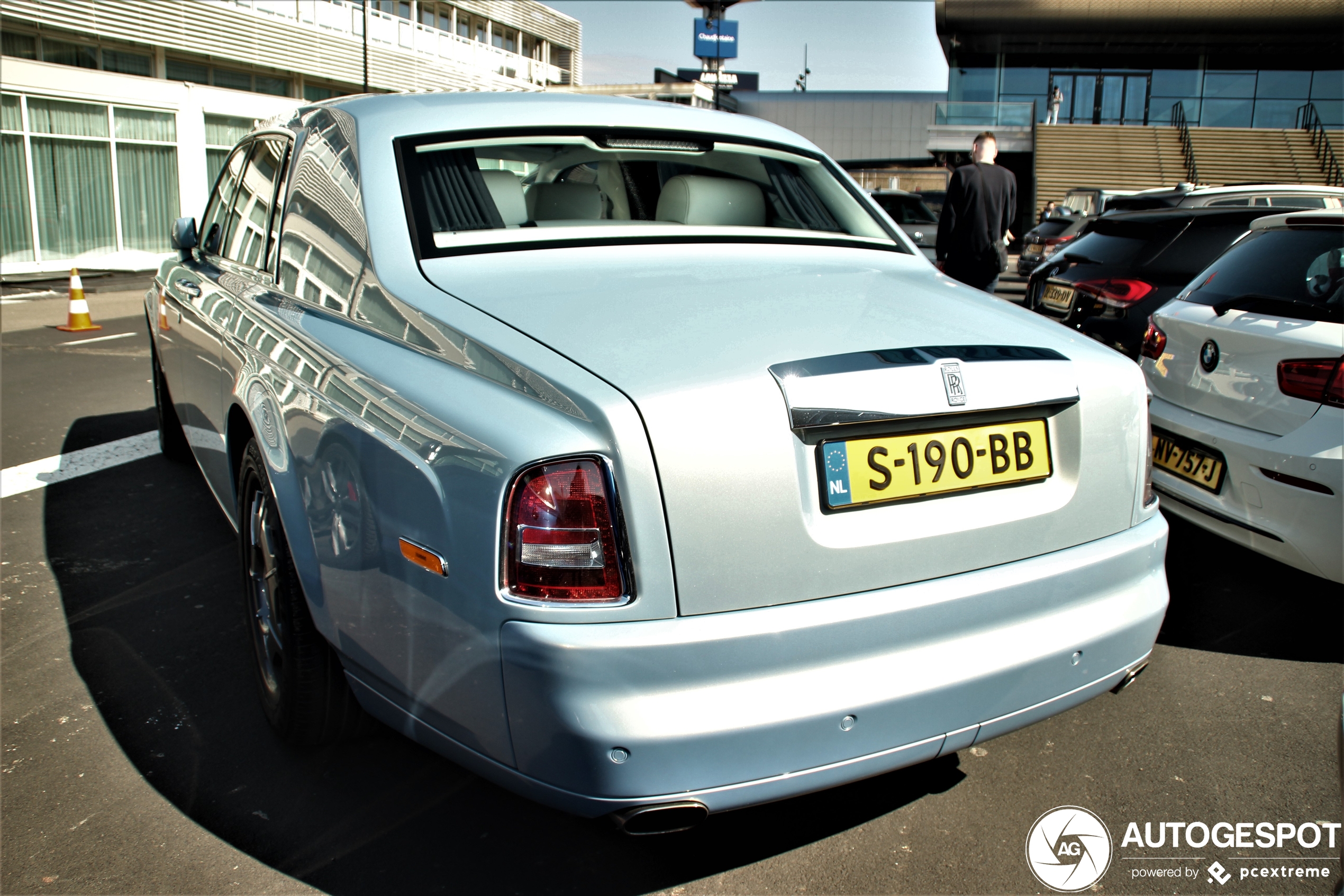 Rolls-Royce Phantom Pearl Edition