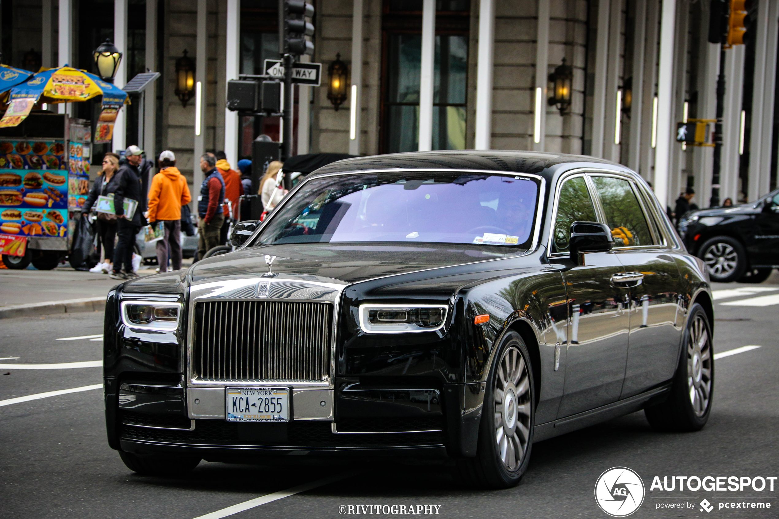 Rolls-Royce Phantom VIII EWB