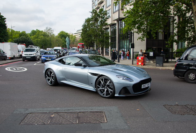 Aston Martin DBS Superleggera