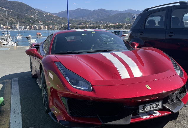 Ferrari 488 Pista