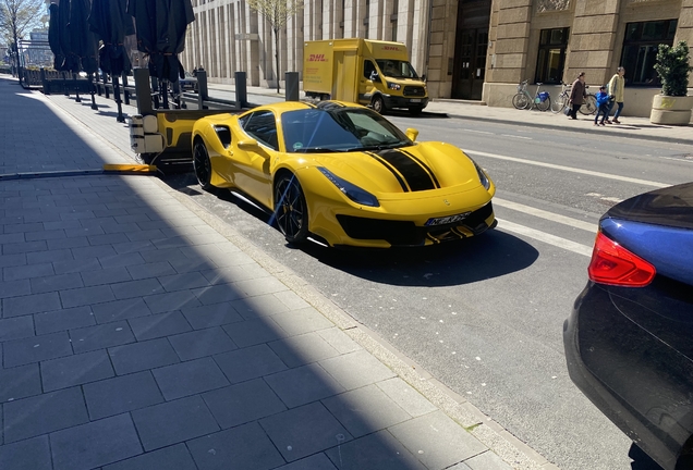 Ferrari 488 Pista