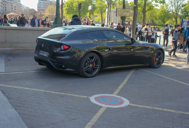 Ferrari FF