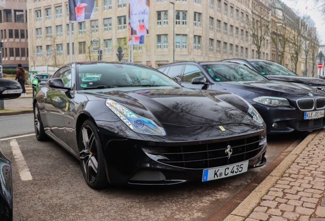 Ferrari FF