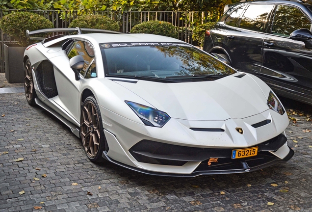 Lamborghini Aventador LP770-4 SVJ