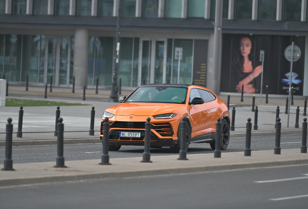 Lamborghini Urus