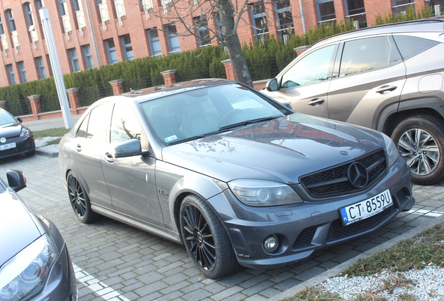 Mercedes-Benz C 63 AMG W204