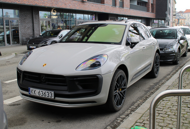 Porsche 95B Macan GTS MkIII