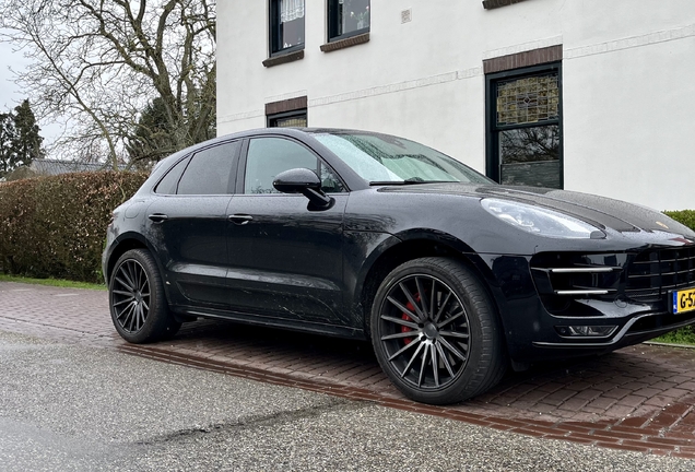 Porsche 95B Macan Turbo