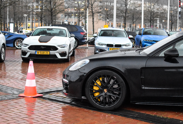 Porsche 971 Panamera Turbo