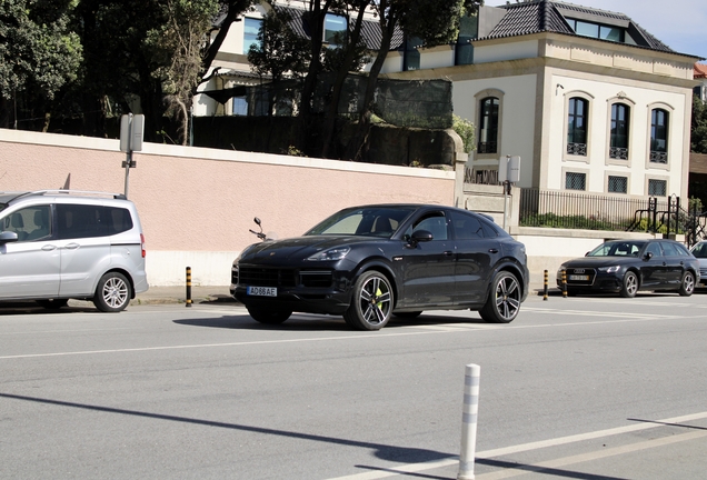 Porsche Cayenne Coupé Turbo S E-Hybrid