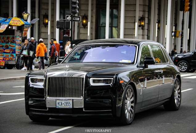 Rolls-Royce Phantom VIII EWB