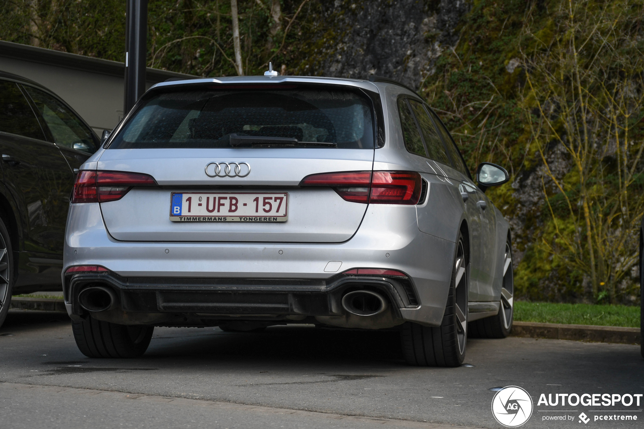 Audi RS4 Avant B9