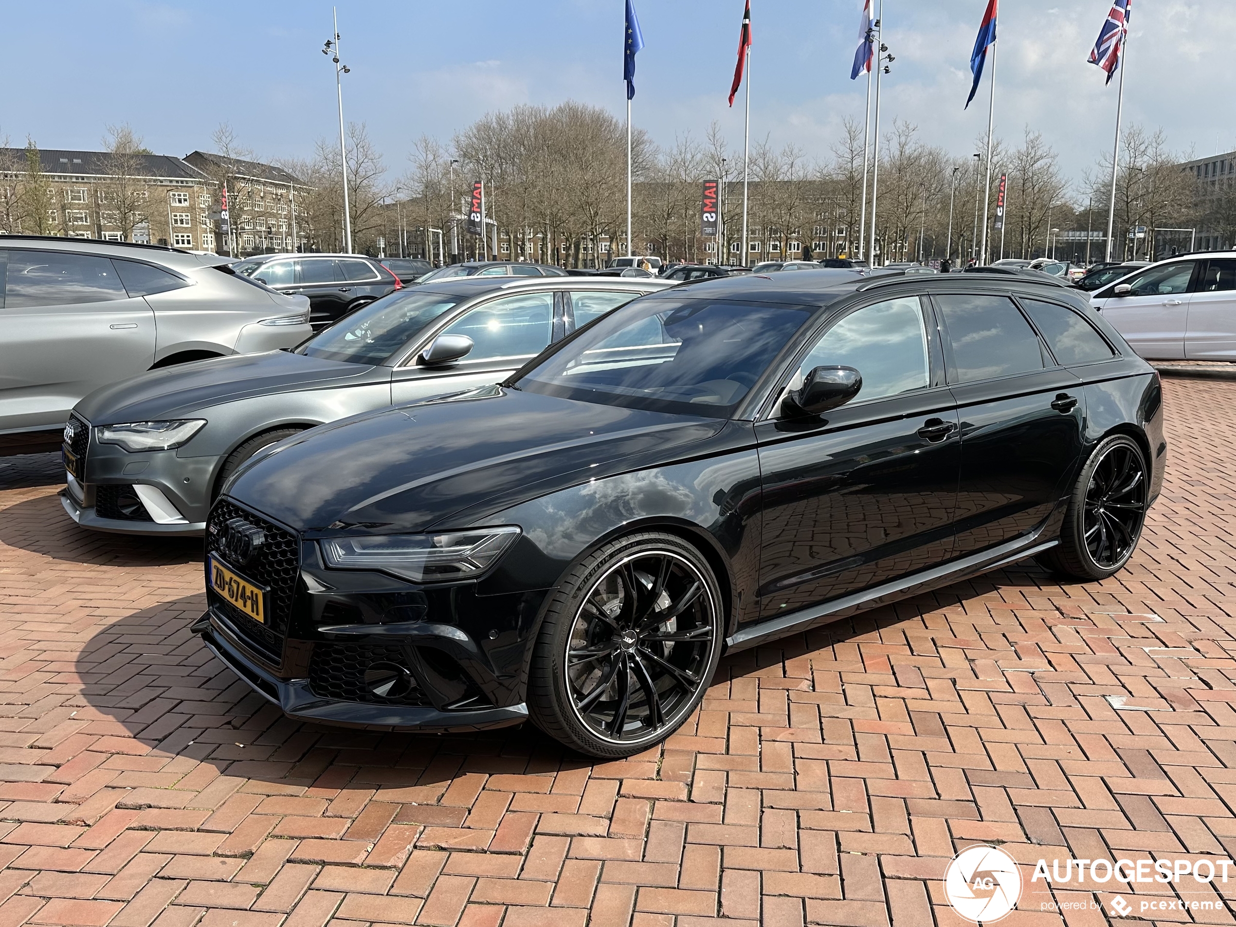 Audi RS6 Avant C7 2015