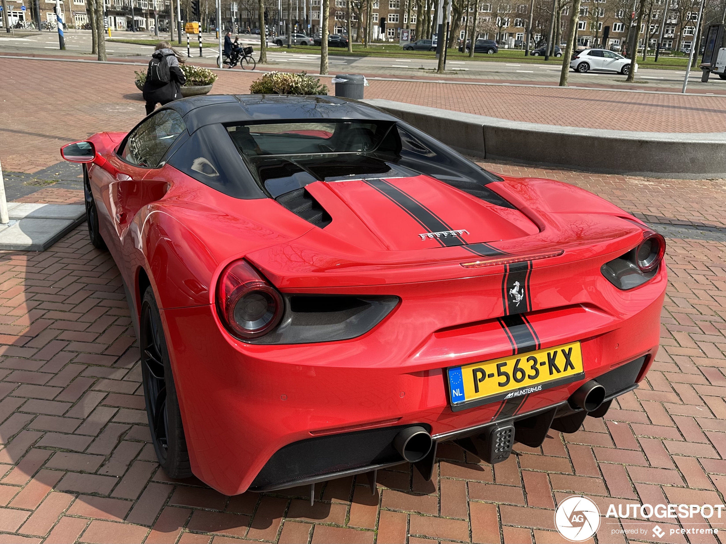 Ferrari 488 Spider