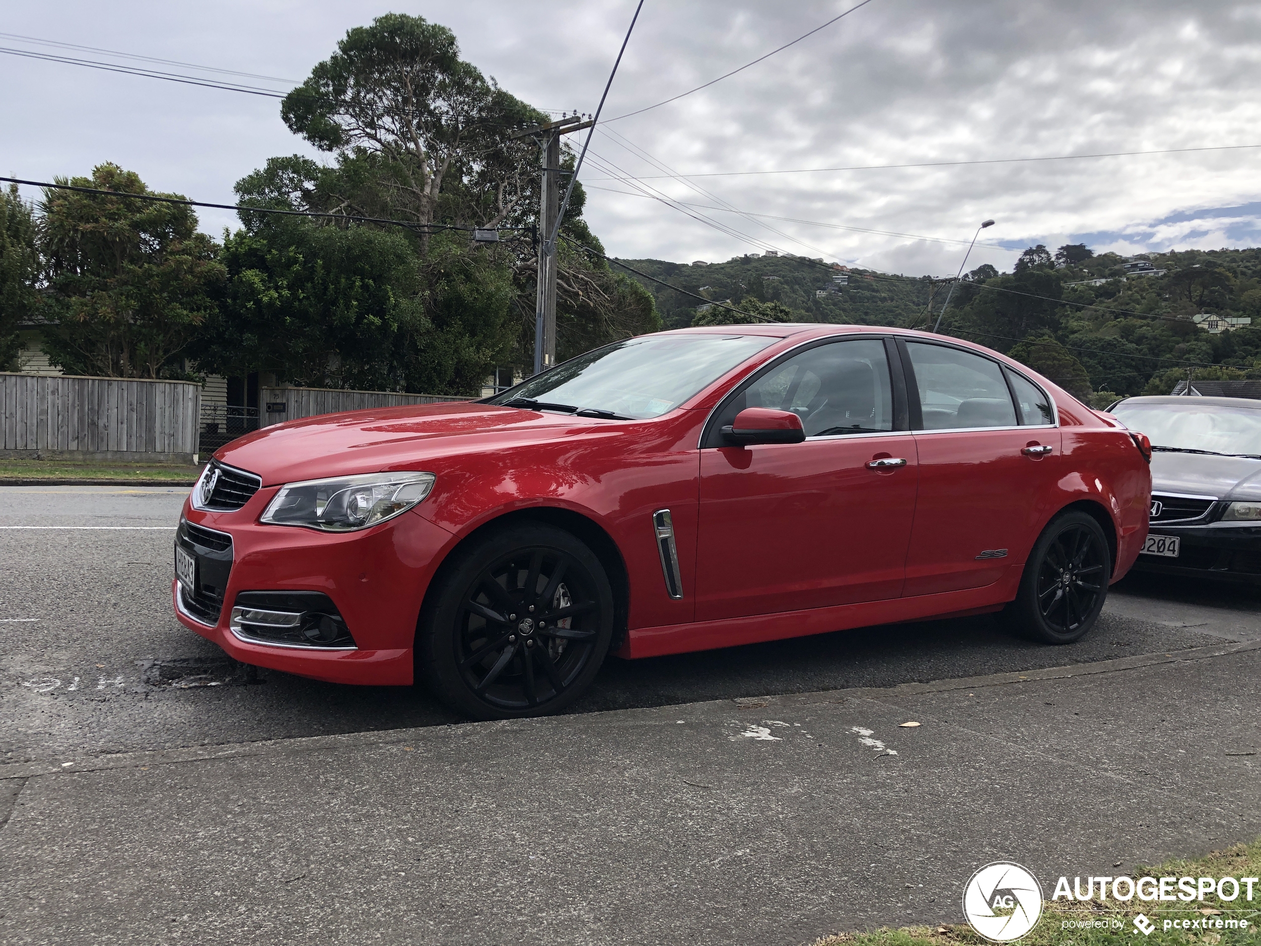 Holden VF Commodore SS V