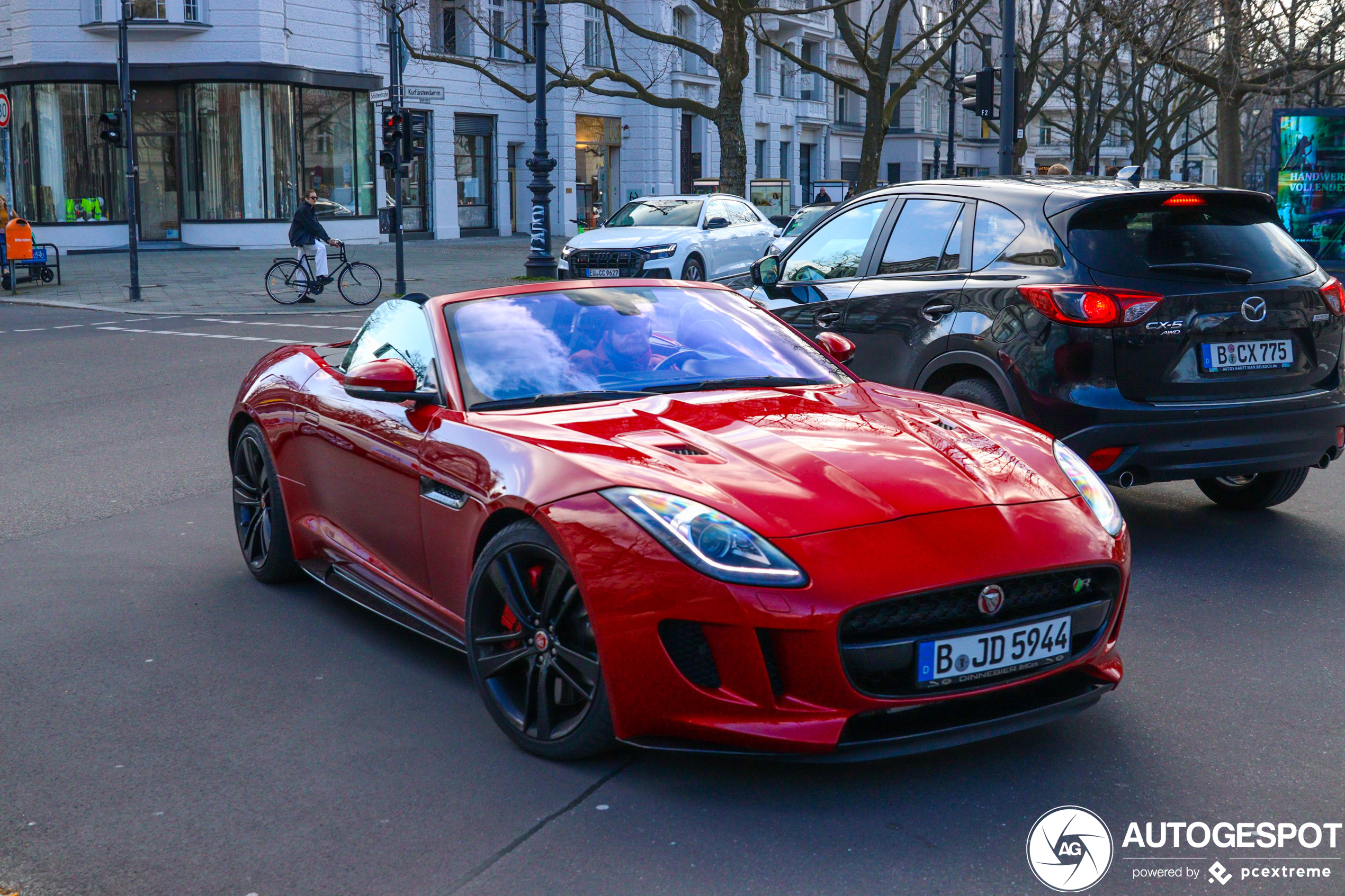 Jaguar F-TYPE R AWD Convertible