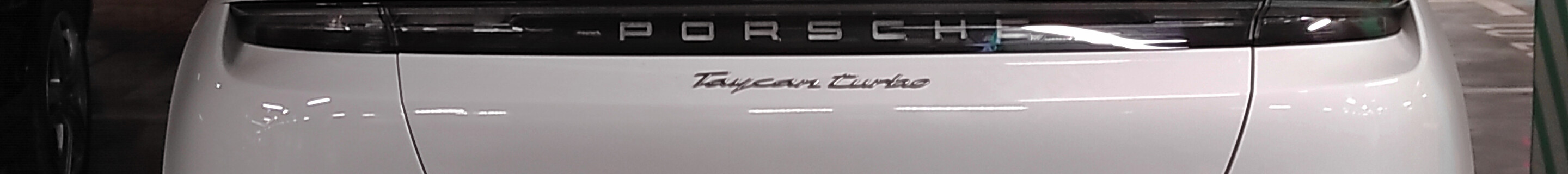 Porsche Taycan Turbo