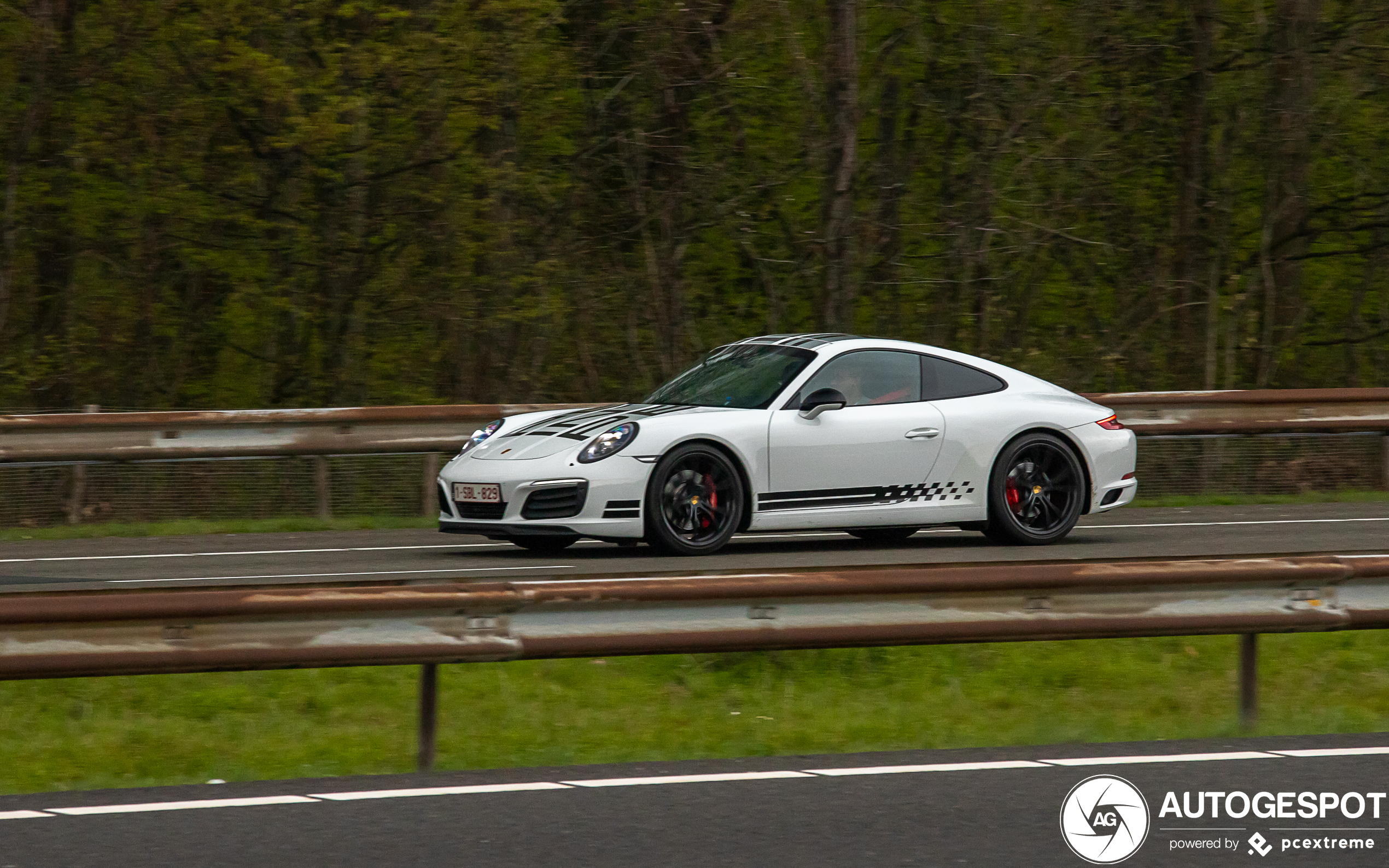 Porsche 991 Carrera S MkII Endurance Racing Edition