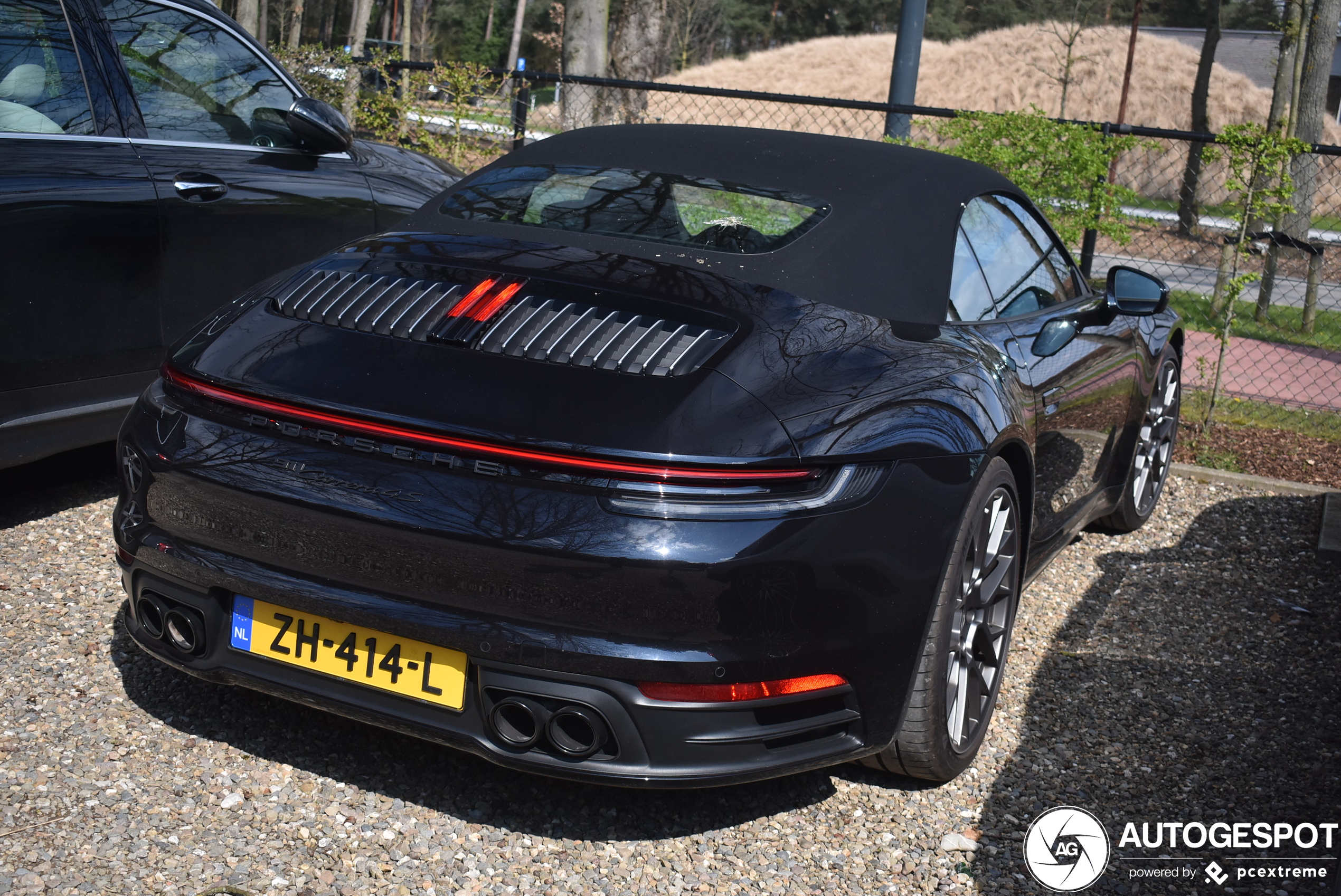 Porsche 992 Carrera 4S Cabriolet