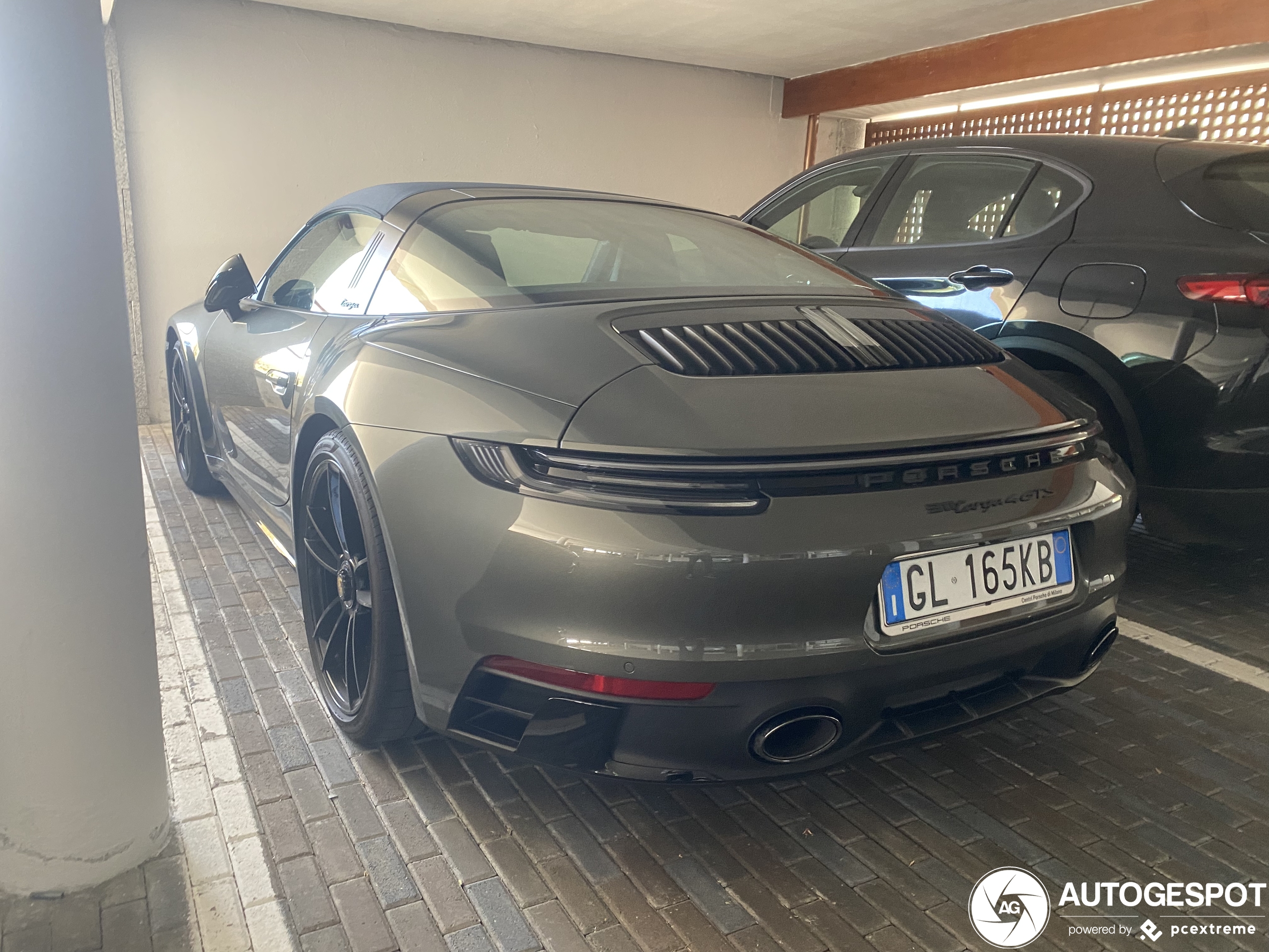 Porsche 992 Targa 4 GTS