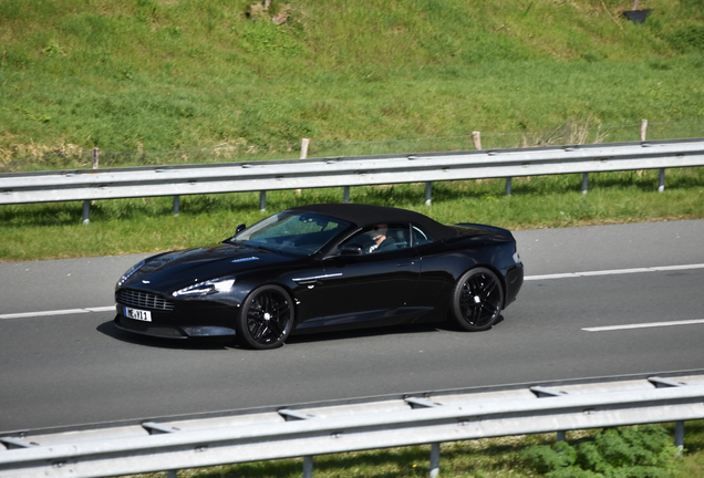 Aston Martin DB9 Volante 2013