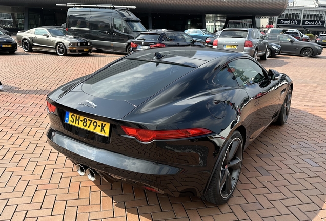 Jaguar F-TYPE S Coupé