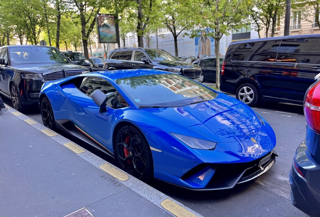 Lamborghini Huracán LP640-4 Performante