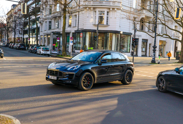 Porsche 95B Macan GTS MkI