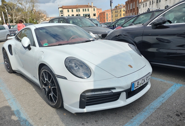 Porsche 992 Turbo S