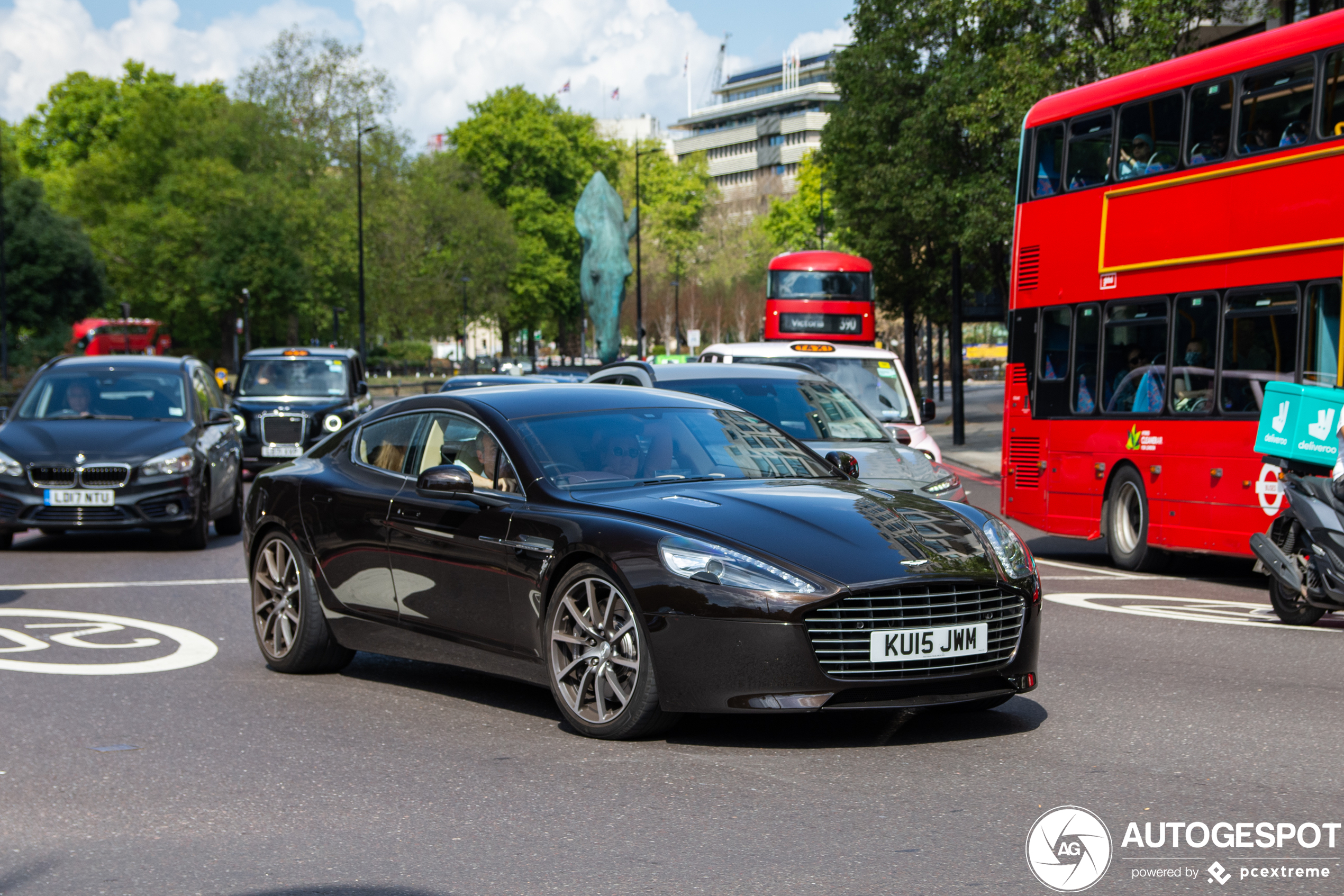 Aston Martin Rapide S