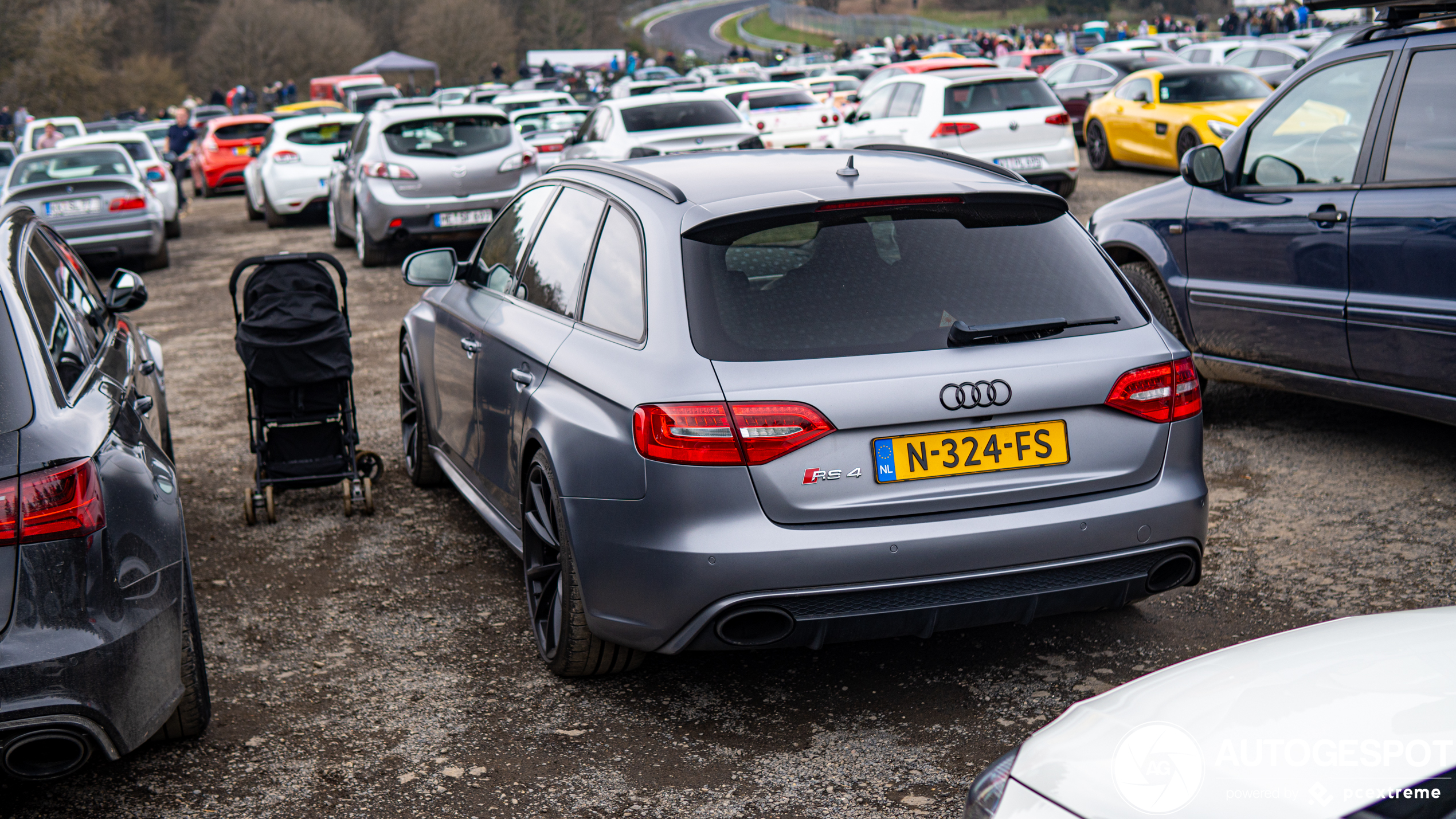 Audi RS4 Avant B8