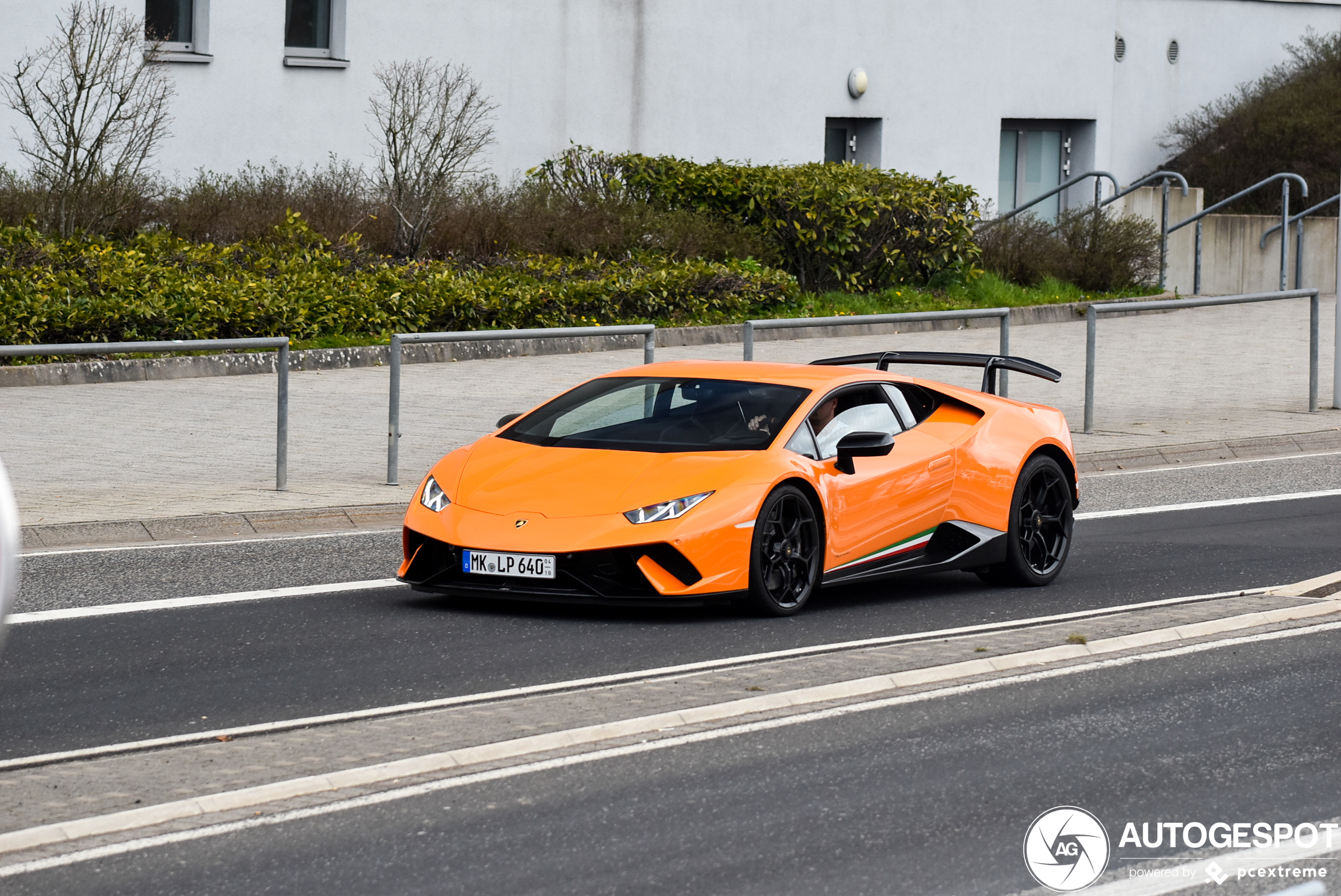 Lamborghini Huracán LP640-4 Performante