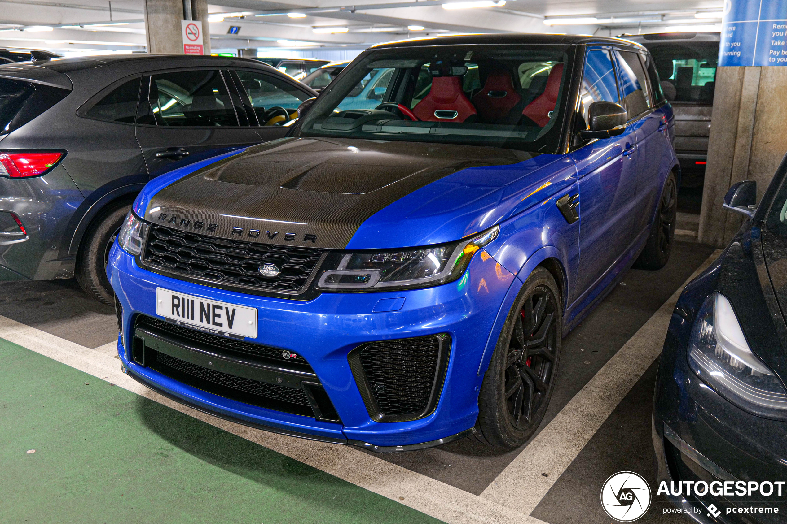 Land Rover Range Rover Sport SVR 2018 Carbon Edition