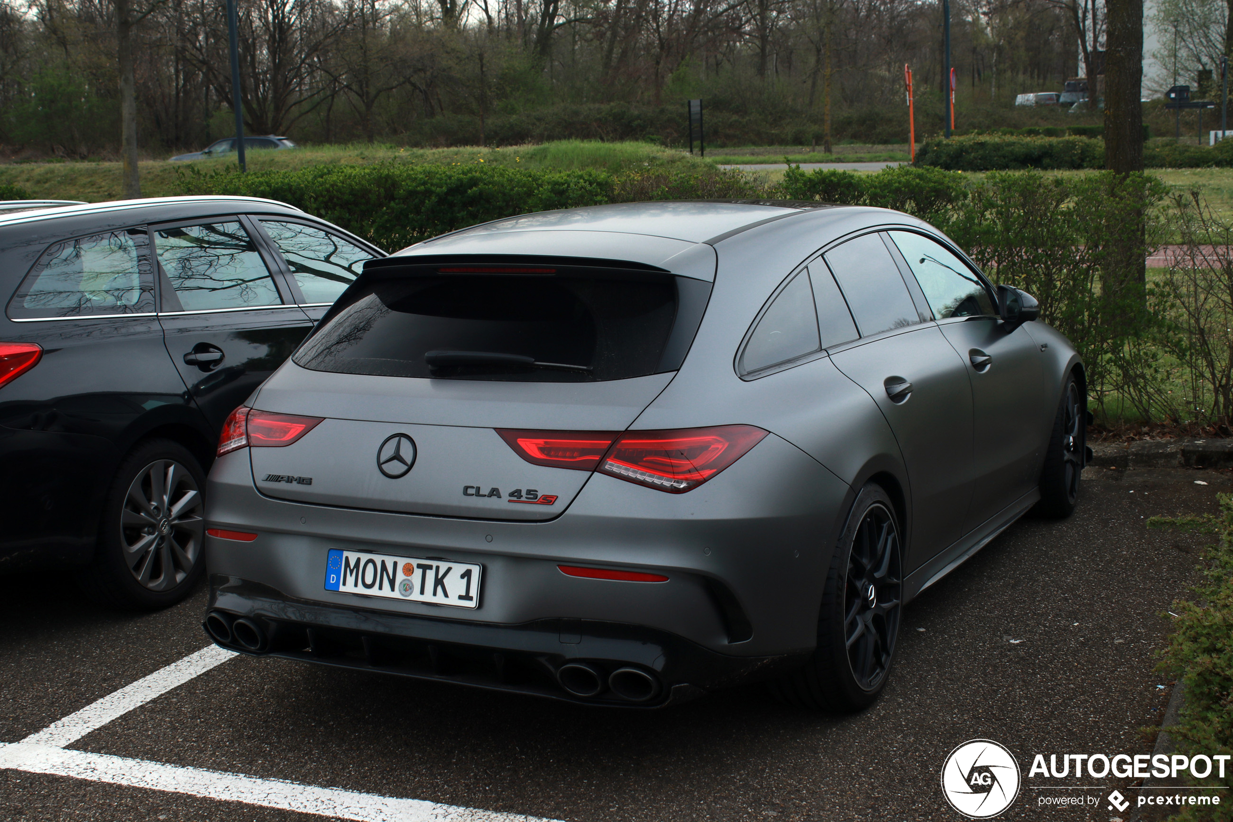 Mercedes-AMG CLA 45 S Shooting Brake Edition 1 X118