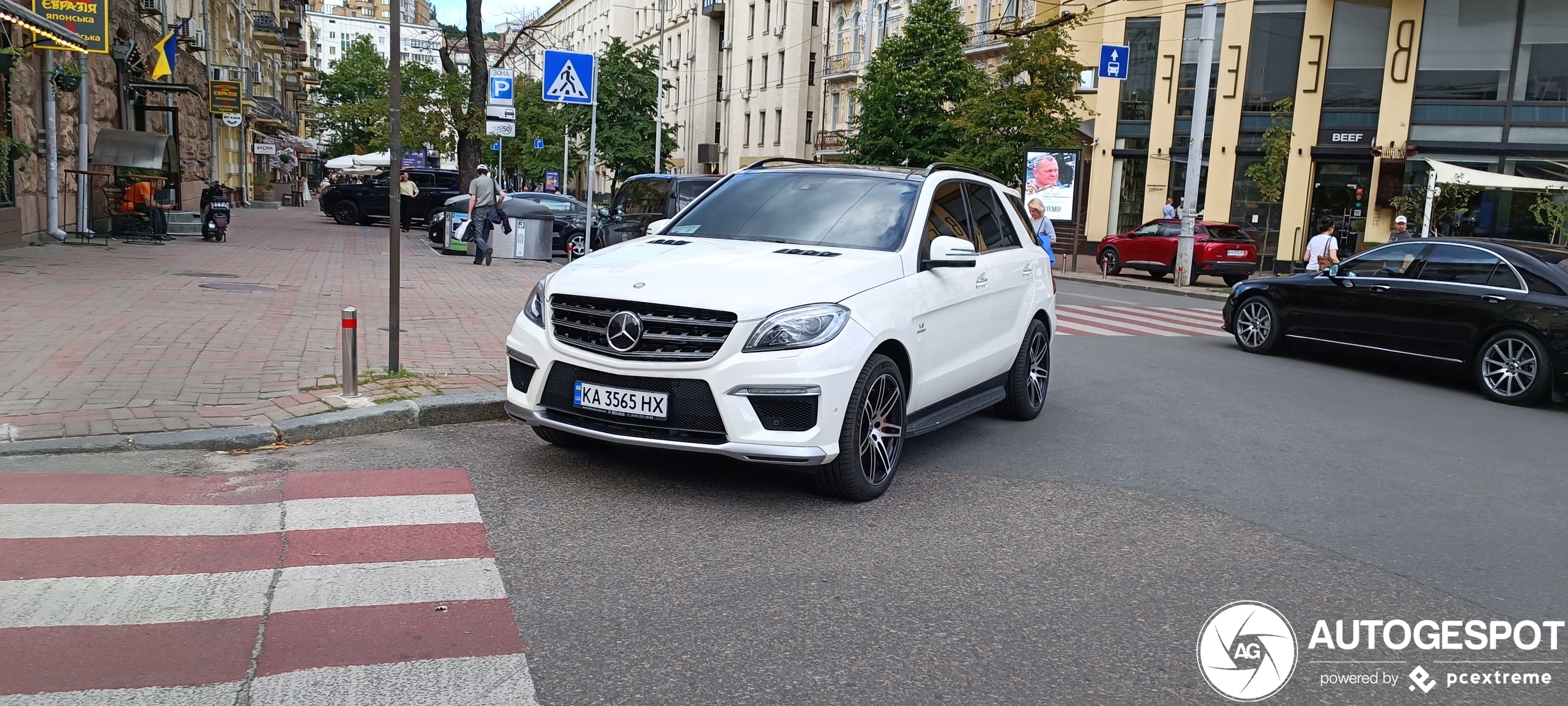 Mercedes-Benz ML 63 AMG W166