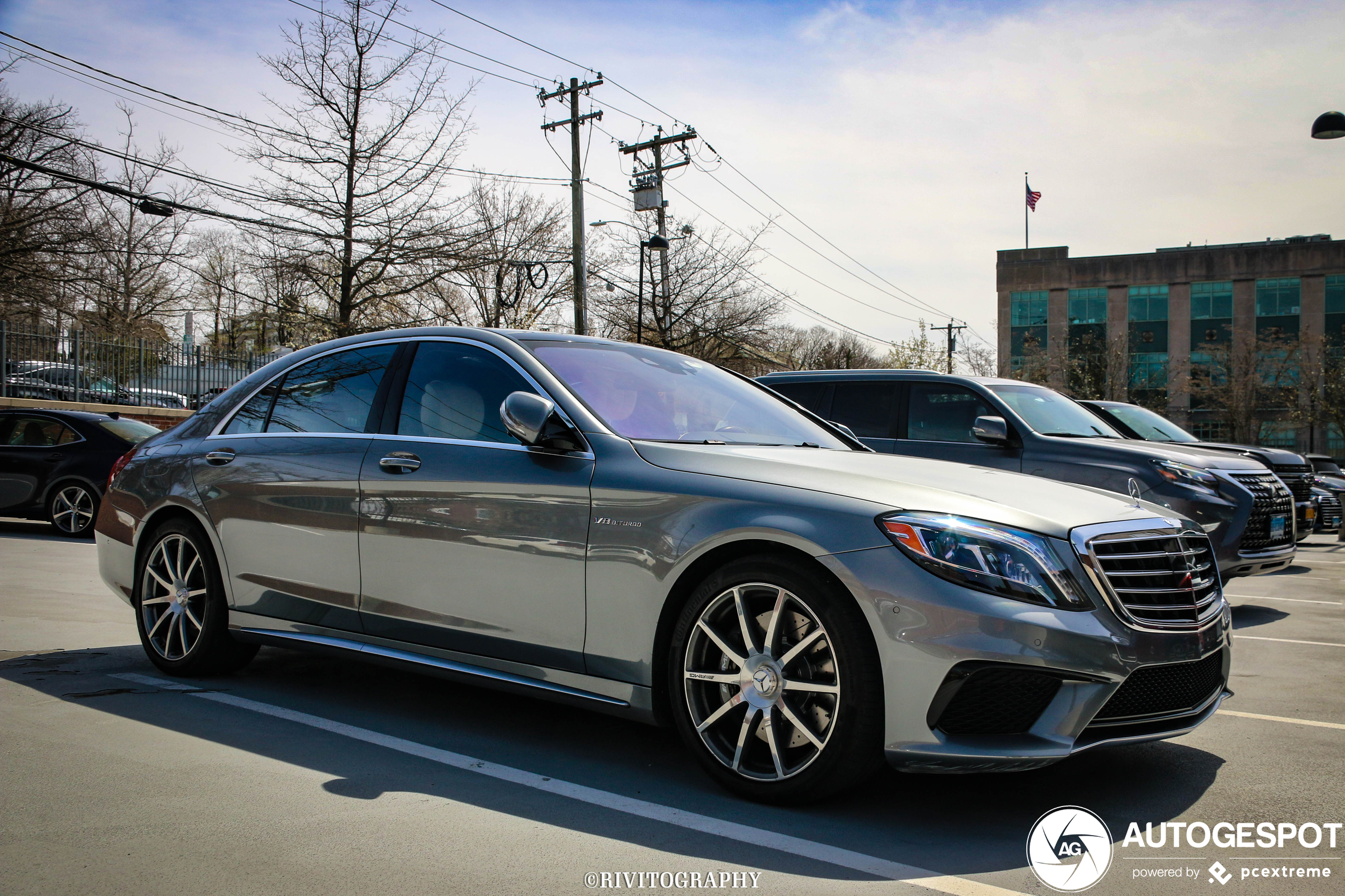 Mercedes-Benz S 63 AMG V222