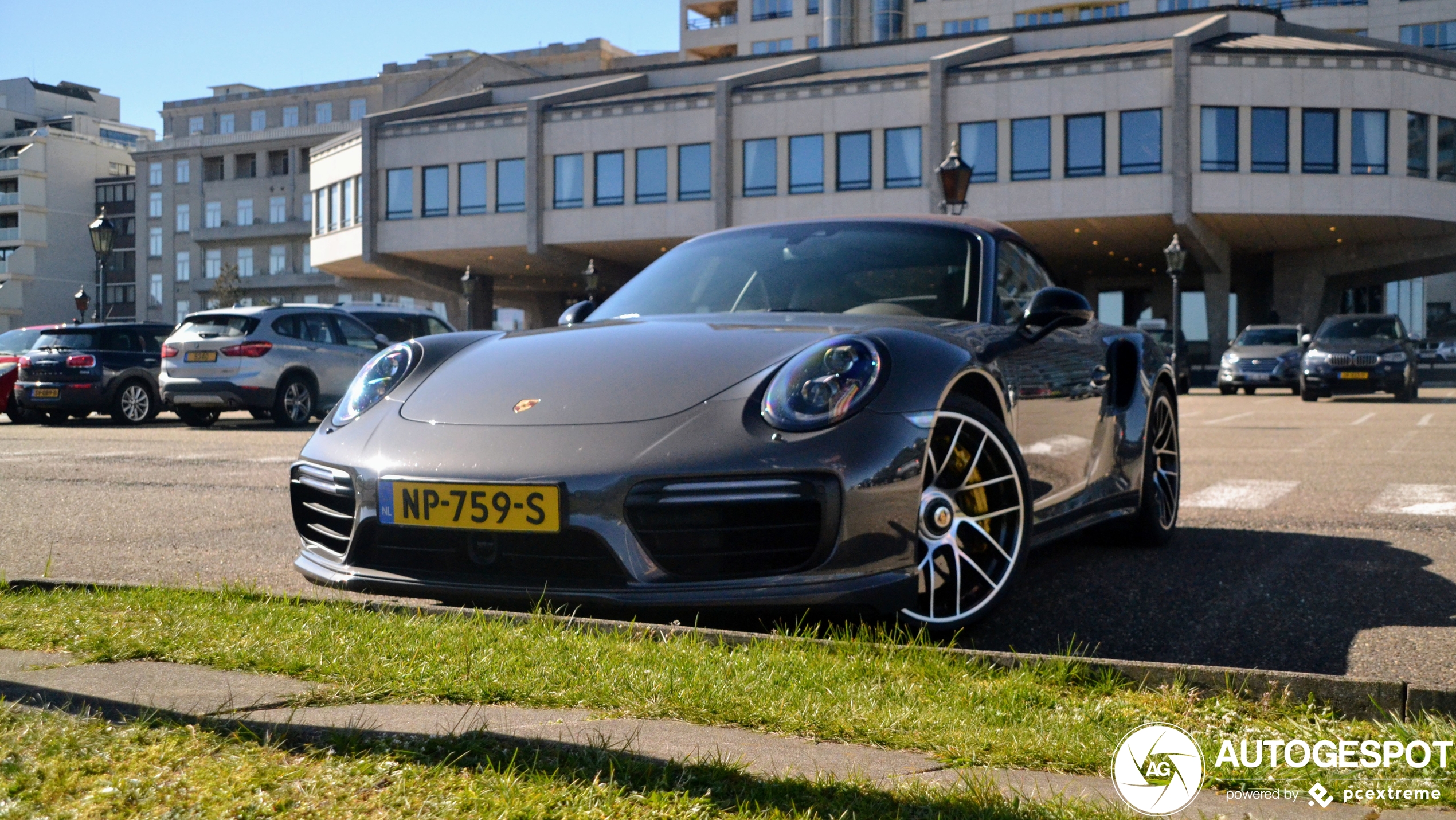 Porsche 991 Turbo S Cabriolet MkII