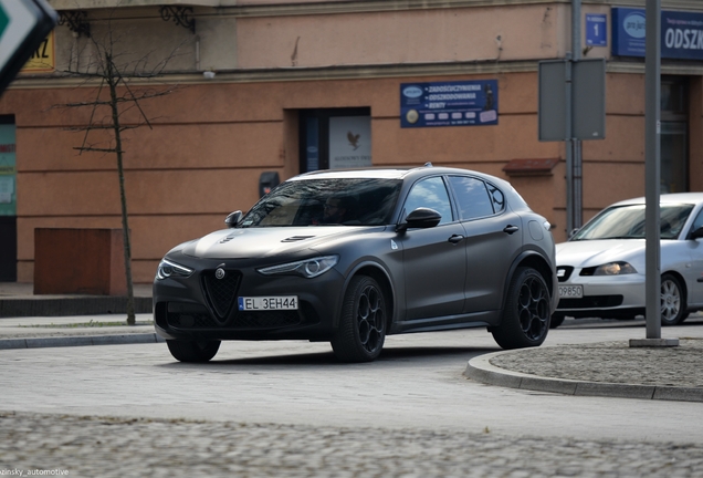 Alfa Romeo Stelvio Quadrifoglio 2020