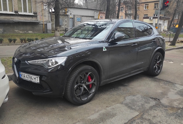 Alfa Romeo Stelvio Quadrifoglio 2020