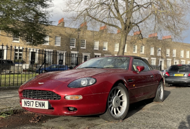 Aston Martin DB7 Volante