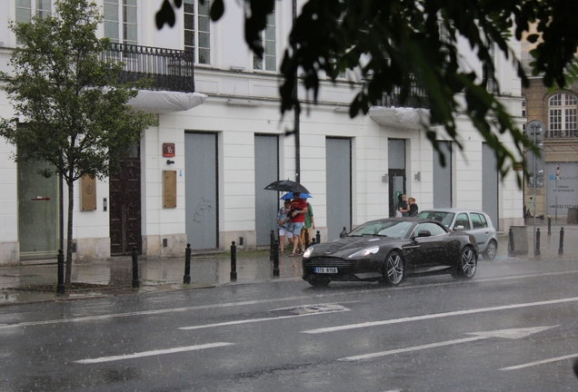 Aston Martin DB9 Volante 2013