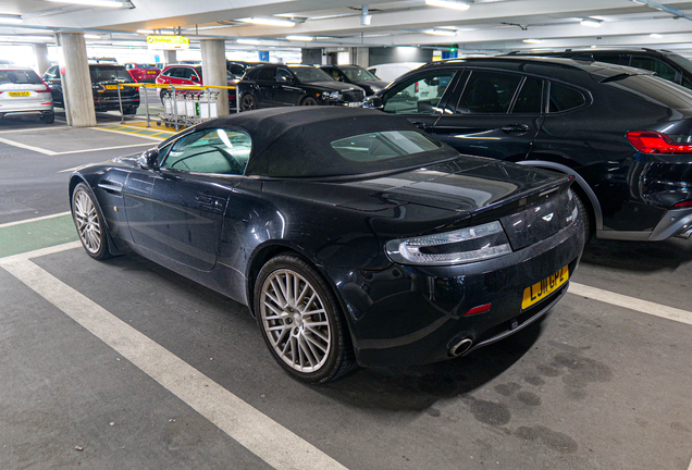 Aston Martin V8 Vantage Roadster