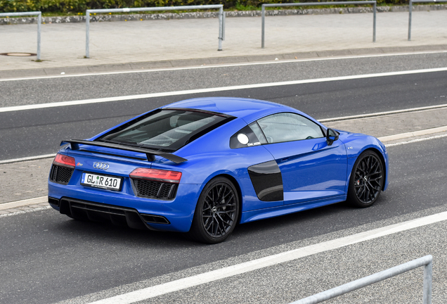 Audi R8 V10 Plus 2015