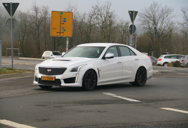 Cadillac CTS-V 2015