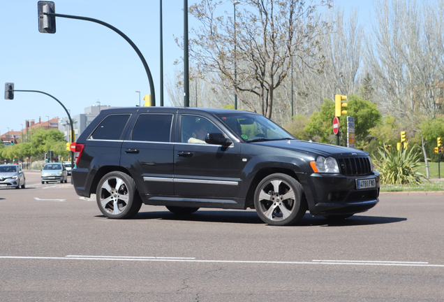 Jeep Grand Cherokee SRT-8 2005