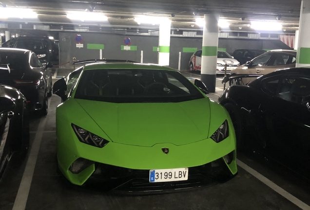 Lamborghini Huracán LP640-4 Performante