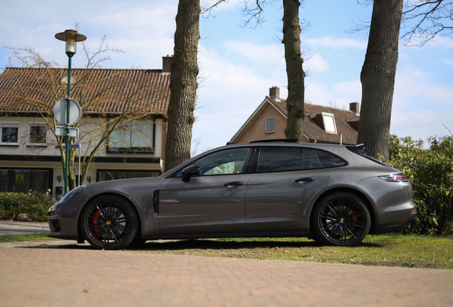 Porsche 971 Panamera Turbo Sport Turismo