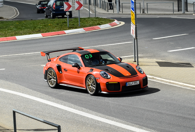 Porsche 991 GT2 RS Weissach Package